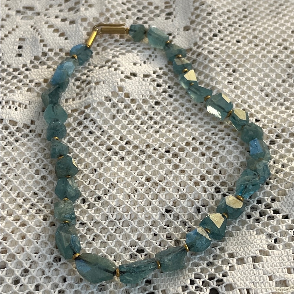 Beautiful Aquamarine raw stone necklace 17” long